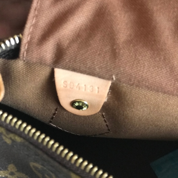 SOLD Louis Vuitton Speedy 30 - Picture 6 of 8